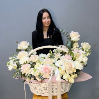Корзина Любимой 1: фото. Мир цветов Киров