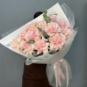 Букет Французскиз Роз: фото. Мир цветов Киров